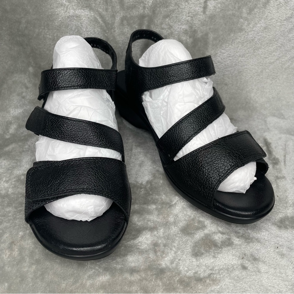 Flexi Wedge Velcro Sandals Woman's Size 7 1/2